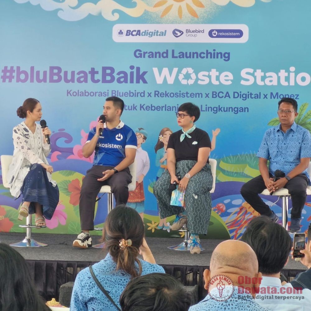 Komit Perangi Sampah Bluebird Gelar Talk Show Bertema “#bluBuatBaik Waste Station”