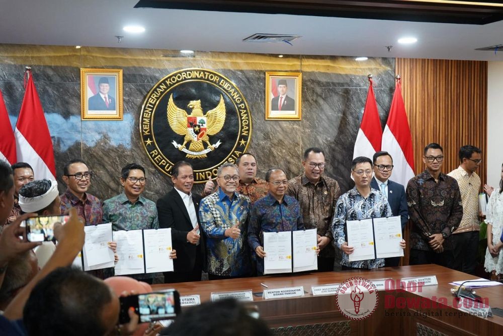 Perjuangkan Solusi Pengelolaan Sampah jadi Listrik, Gubernur Koster Teken MoU PSEL di Jakarta