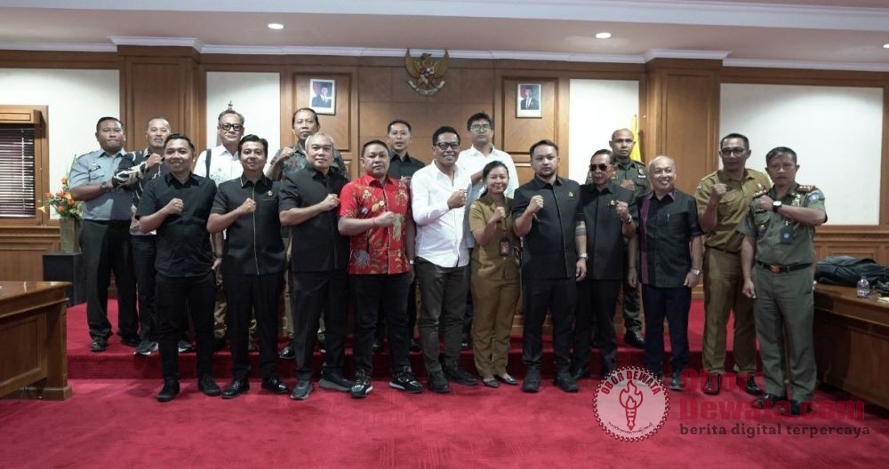 Pansus DPRD Badung Bahas Ranperda Ormas