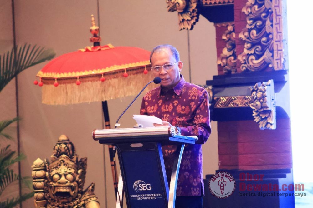 Bicara di Forum APEX, Gubernur Koster: Bali Butuh Kepastian Ketersediaan Energi