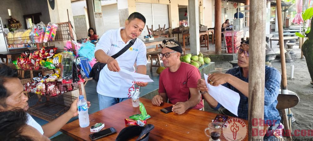 Lewat Aksi Bersih Pantai di Tabanan “MeiLaju” PLN di Sosialisakan
