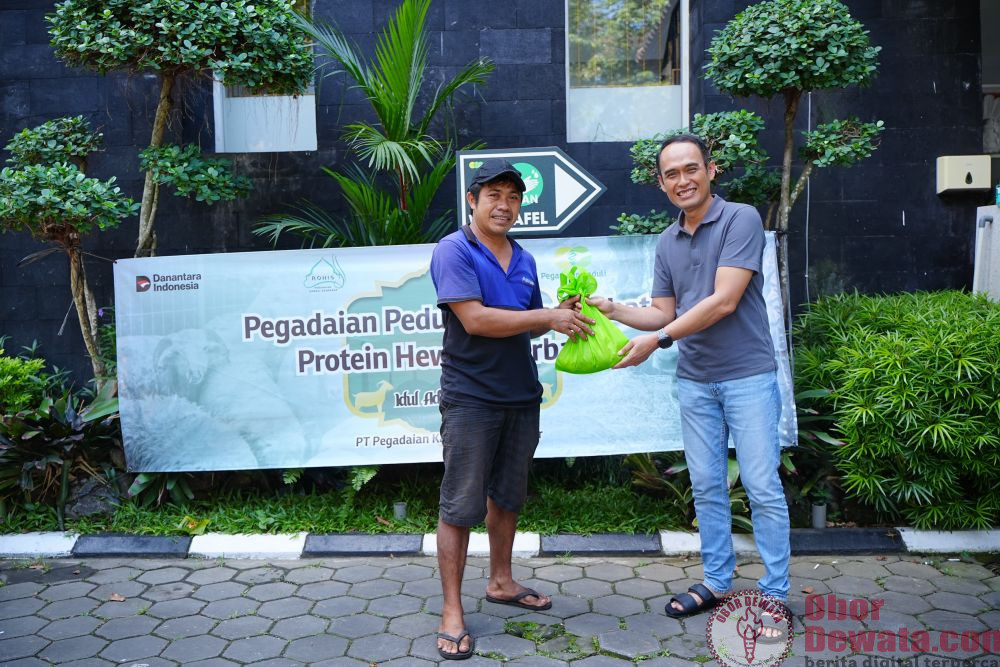 PT Pegadaian Kanwil VII Bali Nusra Salurkan 89 Hewan Kurban dalam Rangka Hari Raya Idul Adha 1447 H
