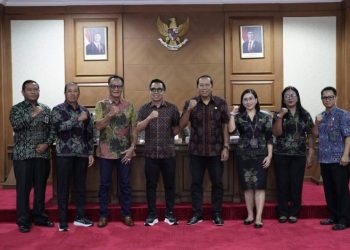 Rai Wirata Pimpin Raker Pansus DPRD Badung Fokus Selaraskan Perda Adminduk dengan Regulasi Nasional