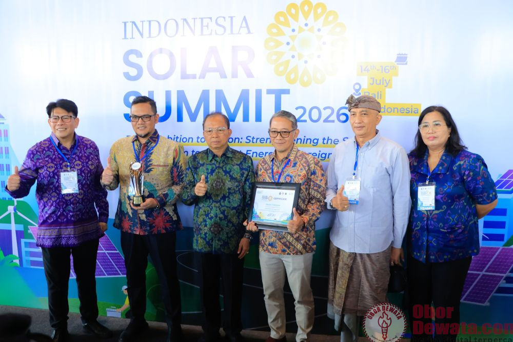 Gubernur Koster Dorong Bali Tinggalkan Energi Fosil, PLTS Jadi Pilar Menuju NZE 2045