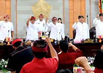 Rapat Paripurna DPRD Tabanan Bupati Sanjaya Tegaskan Kolaborasi Eksekutif-Legislatif dalam Penyusunan KUA-PPAS 2027 dan Perubahan KUA-PPAS 2026