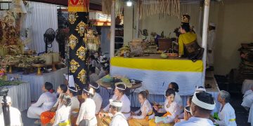 Bakti dari Disel Astawa, Langkah Suci Mengantar Leluhur Menuju Dewa Pitara