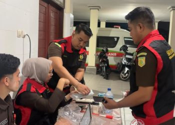 Geledah Dinkes Tabanan, Kejari Dalami Dugaan Korupsi Anggaran BBM dan Mamin