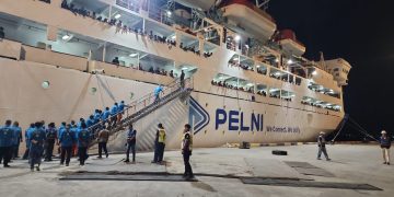 Pasca Gempa, Pelabuhan Maumere Tetap Layani Kapal Ro-Ro dan Penumpang