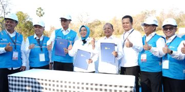 Gubernur Koster-PLN Percepat Pengembangan Energi Surya, Bali Disiapkan Jadi Daerah Mandiri Energi