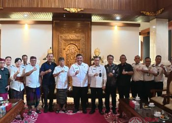 Tingkatkan Layanan Hukum dan Imigrasi Bali, Gubernur Koster Dorong Integrasi Pusat dan Daerah