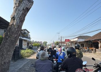 Antrean BBM Belum Terurai, Gubernur Koster Berlakukan WFH Tiga Hari dan Siapkan SPBU 24 Jam